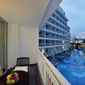 Queen Room Balcony